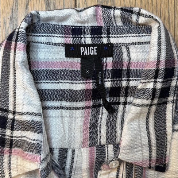 Paige Women’s Pink Black and White Thin Flannel Button Up Flannel Size Small - Picture 7 of 9